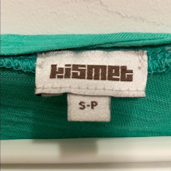 Green long sleeve - Picture 2 of 2